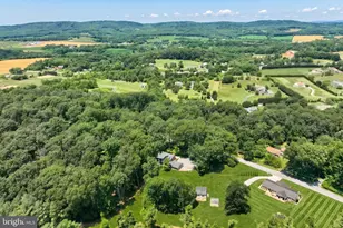 6106 E Hill Top Dr E, Spring Grove, PA 17362 - Photo 9