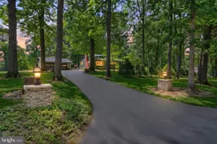 6106 E Hill Top Dr E, Spring Grove, PA 17362 - Photo 3