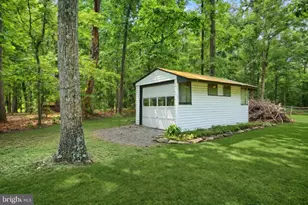 6106 E Hill Top Dr E, Spring Grove, PA 17362 - Photo 23