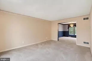 490 S Park St, Dallastown, PA 17313 - Photo 3
