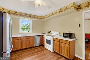 1708 Manor Rd, Windsor, PA 17366 - Photo 7