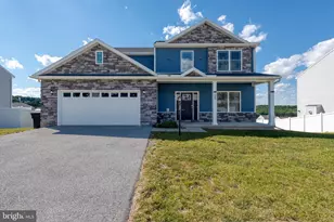 25 Steeple Chase Dr, York Haven, PA 17370 - Photo 1