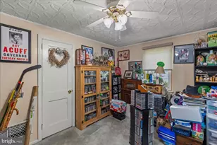 762 Priority Rd, York, PA 17404 - Photo 15