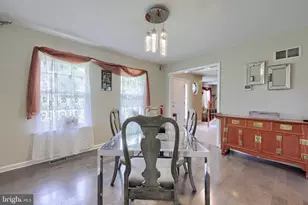 2455 Brandywine Ln, York, PA 17404 - Photo 13