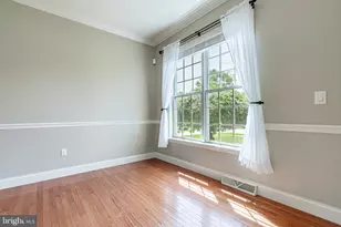 2705 Woodspring Dr, York, PA 17402 - Photo 9