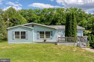 69 Gilbert Rd, Red Lion, PA 17356 - Photo 3