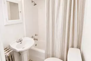 40 N Hartman St, York, PA 17403 - Photo 13