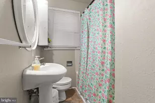 1053 E King St, York, PA 17403 - Photo 15