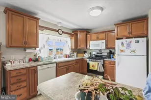 2440 Belair Dr, Dover, PA 17315 - Photo 15