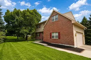 2168 Brandywine Ln, York, PA 17404 - Photo 3