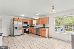 2168 Brandywine Ln, York, PA 17404 - Photo 11