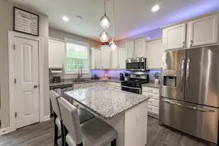 521 Charles Ave, Hanover, PA 17331 - Photo 7