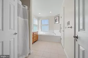 31 N Alpine Dr, York, PA 17408 - Photo 15