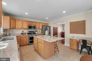 31 N Alpine Dr, York, PA 17408 - Photo 5