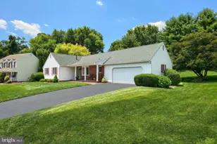 6 S Shaffer Dr, New Freedom, PA 17349 - Photo 3