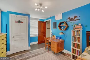 2405 S Queen St, York, PA 17402 - Photo 15