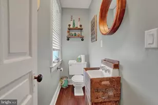 2405 S Queen St, York, PA 17402 - Photo 9