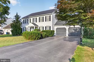 3076 Jodi Ln, Dover, PA 17315 - Photo 3