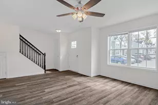 327 Quincy Dr, Red Lion, PA 17356 - Photo 3