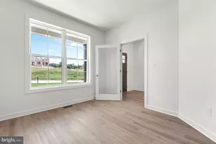 310 Steeple Vw Dr, Hanover, PA 17331 - Photo 19