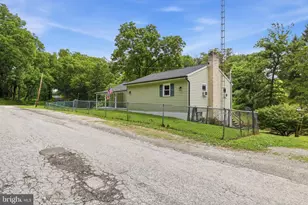 3362 Myers School Rd, Red Lion, PA 17356 - Photo 5