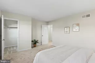 295 Robin Hill Cir, York, PA 17404 - Photo 15