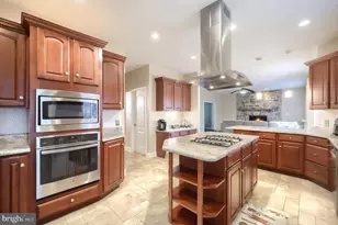 1124 Sarazen Way, York, PA 17404 - Photo 9