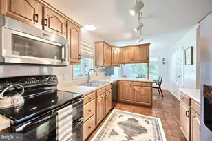 910 Shenandoah Ln, York, PA 17404 - Photo 15