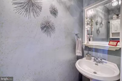 2540 El Dorado Drive, York, PA 17402 - Photo 27