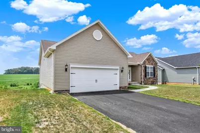 180 Patterson Drive, Stewartstown, PA 17363 - Photo 3