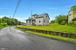 76 Circle Dr, Red Lion, PA 17356 - Photo 3