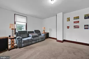 76 Circle Dr, Red Lion, PA 17356 - Photo 5