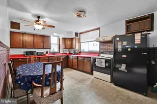 76 Circle Dr, Red Lion, PA 17356 - Photo 11
