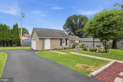 418 E Broadway, Red Lion, PA 17356 - Photo 35