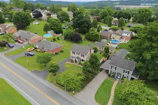 418 E Broadway, Red Lion, PA 17356 - Photo 41