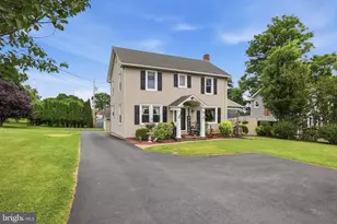 418 E Broadway, Red Lion, PA 17356 - Photo 3
