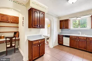 306 Elmwood Blvd, York, PA 17403 - Photo 15
