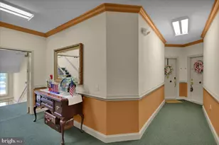 1010 Crest Way, York, PA 17403 - Photo 5