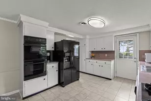 1390 Arlington Rd, York, PA 17403 - Photo 11