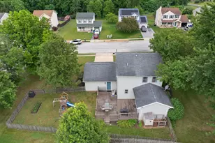 2904 Village Square Dr, Dover, PA 17315 - Photo 43