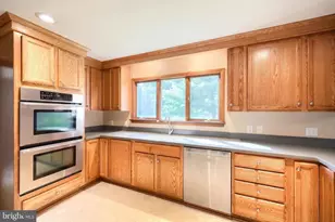 3790 Laurel Ln, York, PA 17402 - Photo 17