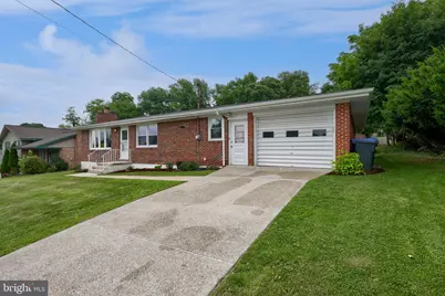 103 Oak Knoll Road, New Cumberland, PA 17070 - Photo 1