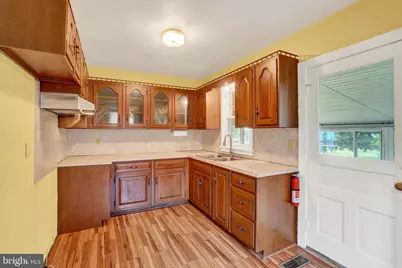 561 Wise Avenue, Red Lion, PA 17356 - Photo 5