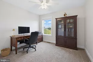 719 Oxford Dr, York, PA 17406 - Photo 39