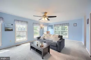 2701 Equestrian Dr, York, PA 17402 - Photo 11