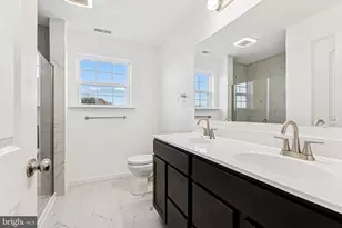 25 Meadow Ln, Hanover, PA 17331 - Photo 15