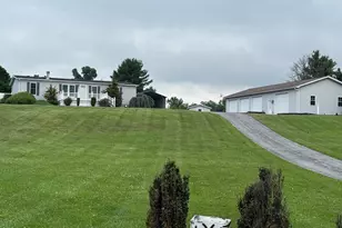 472 Scotch Pine Rd, Dillsburg, PA 17019 - Photo 3