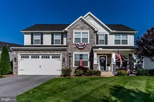 312 Hialeah Dr, Dillsburg, PA 17019 - Photo 1