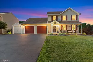 2911 Village Square Dr, Dover, PA 17315 - Photo 1