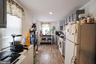 1058 E Market St, York, PA 17403 - Photo 5